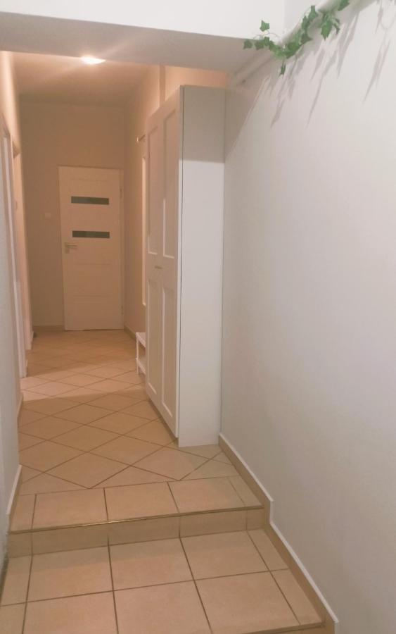Apartament Wisniowy Krakowskie Przedmiescie 26 Lublino Esterno foto